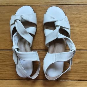 Beautifeel White Leather Open Toe Wedge Sandals